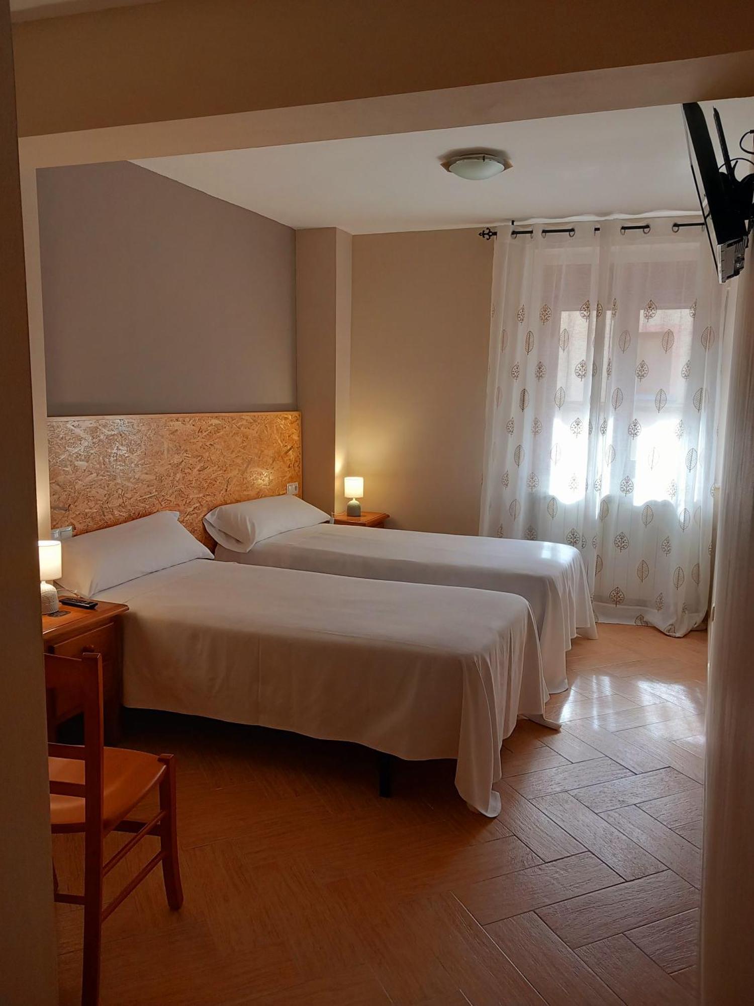 Hotel Rural Orquidea Velilla del Rio Carrion Buitenkant foto